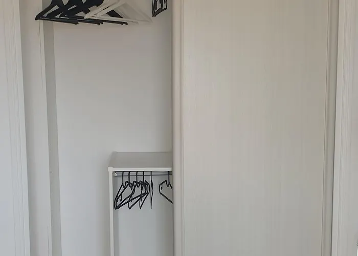 Il Leone Di Cecilia Antibes