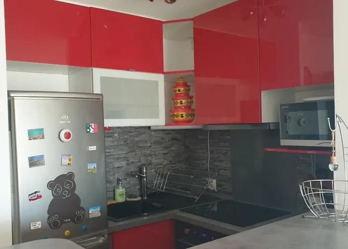 Apartment Il Leone Di Cecilia Antibes